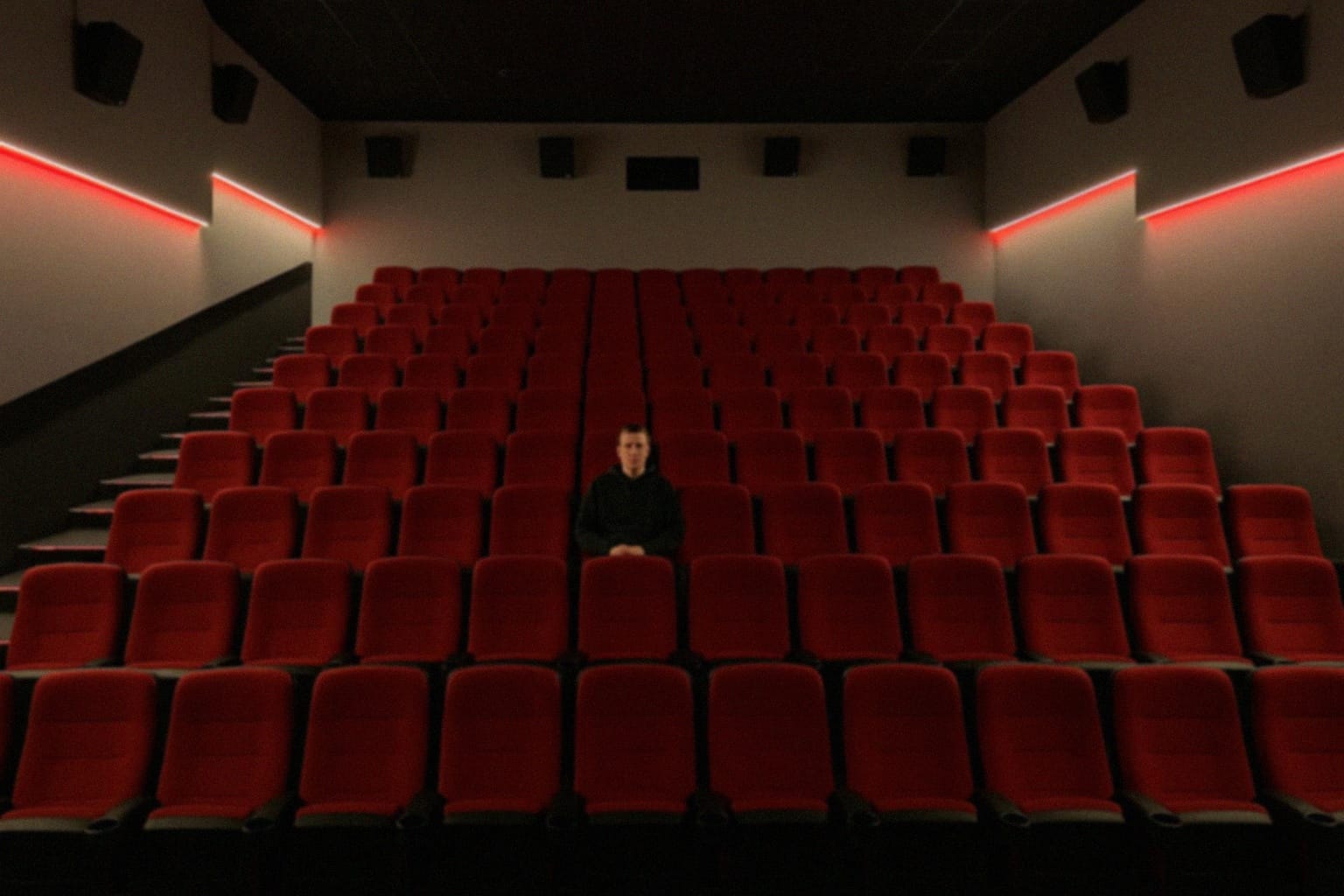 Nowa opowieść o zagubieniu i odwadze w relacjach międzyludzkich