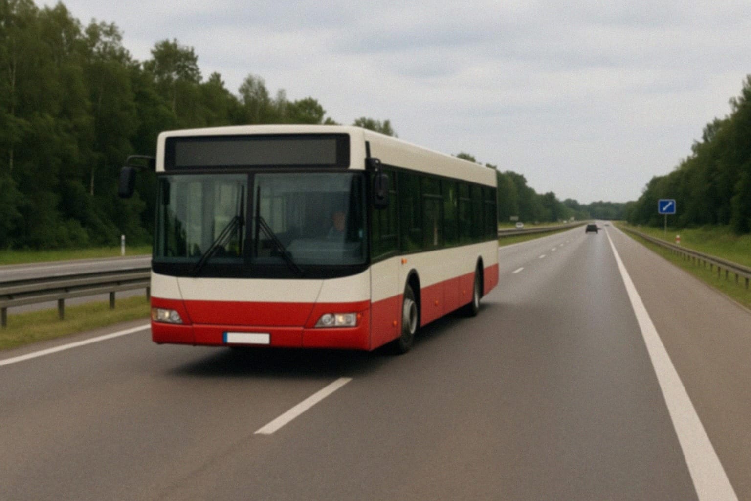 Powrót linii nr 8 na trasę podstawową po zakończeniu prac drogowych w Ligocie